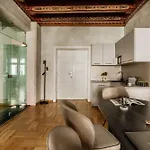 Fresco By Tyzenhauz Apartman *